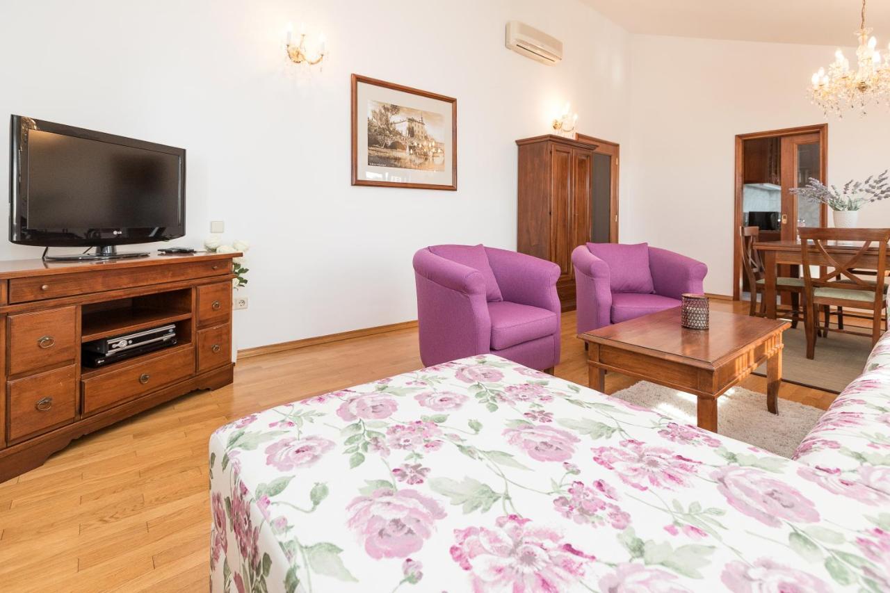 Apartments Villa Castello Crikvenica Exterior foto