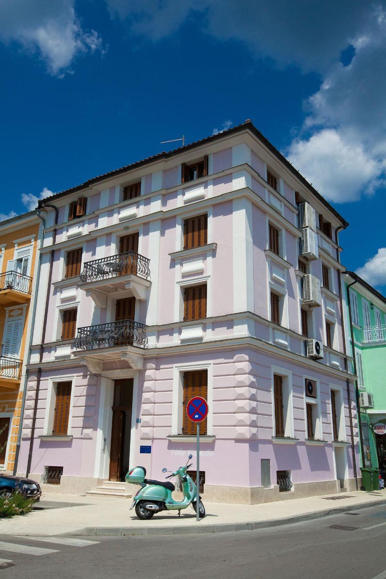 Apartments Villa Castello Crikvenica Exterior foto