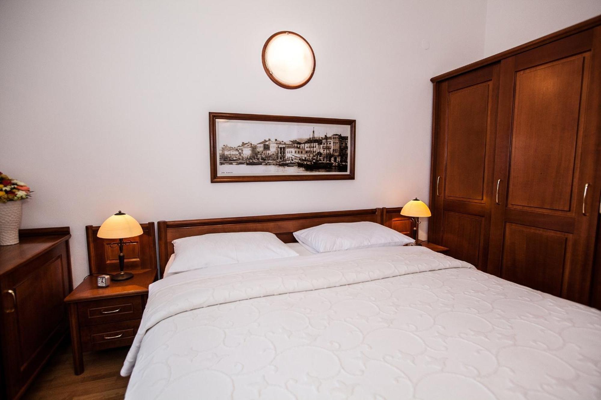 Apartments Villa Castello Crikvenica Exterior foto