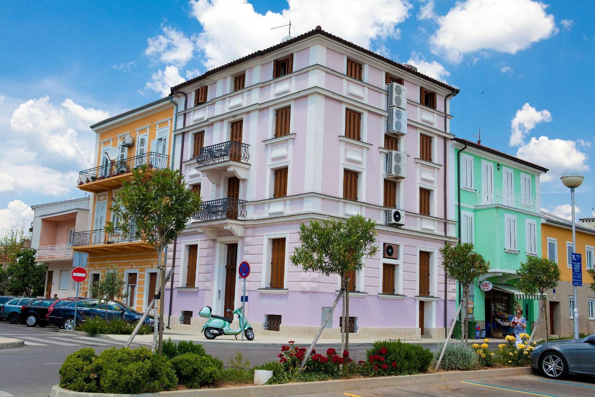 Apartments Villa Castello Crikvenica Exterior foto