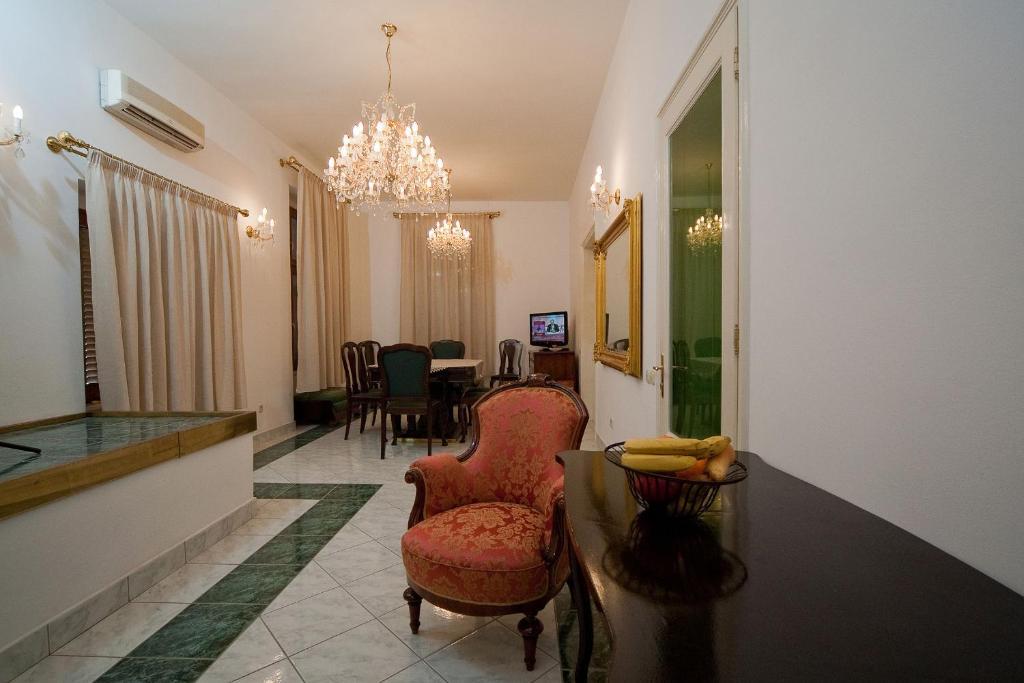 Apartments Villa Castello Crikvenica Exterior foto